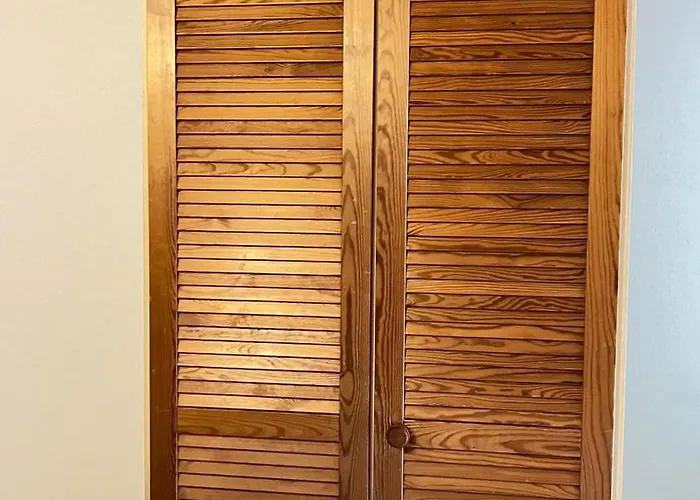 Quiet Flat In Nature In * Lugano