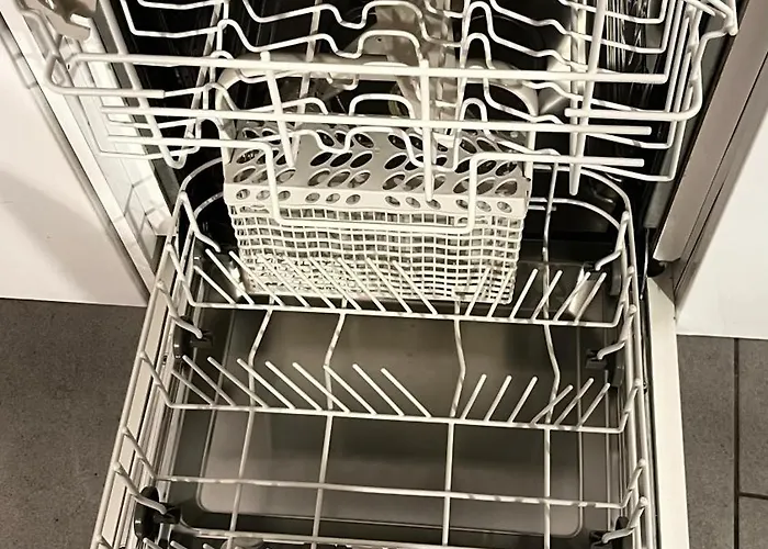 Quiet Flat In Nature In Apartment *